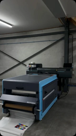 De eigen DTF-printer van YEO voor textielbedrukking
